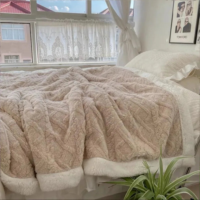 Thick Fluffy Blanket Warm Bed Covers for Winter